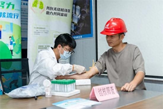 艾滋病与结核病防治，拱墅区这场活动为工友们筑牢健康防线  第1张