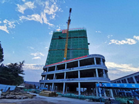 国庆期间平安街道项目建设热火朝天，献礼新中国 75 周年华诞  第1张