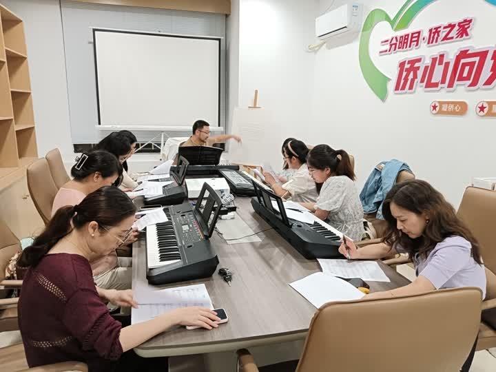 国庆假期，他们 24 小时在岗，只为守护一城碧水  第2张