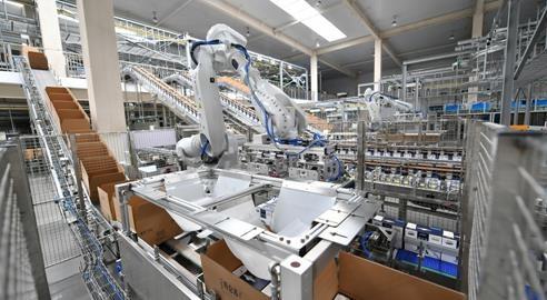 厉害了!蒙牛宁夏工厂成为全球首家获批的液态奶灯塔工厂 第2张 厉害了!蒙牛宁夏工厂成为全球首家获批的液态奶灯塔工厂 第2张