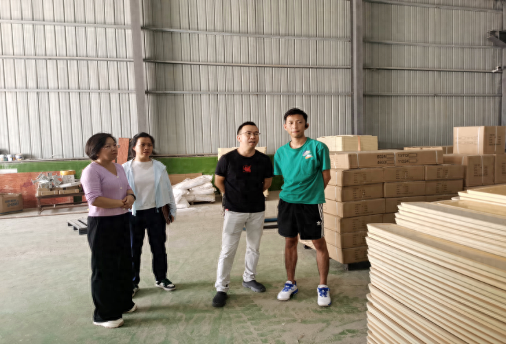 政务服务中心联合多部门，助力企业解决难题  第1张