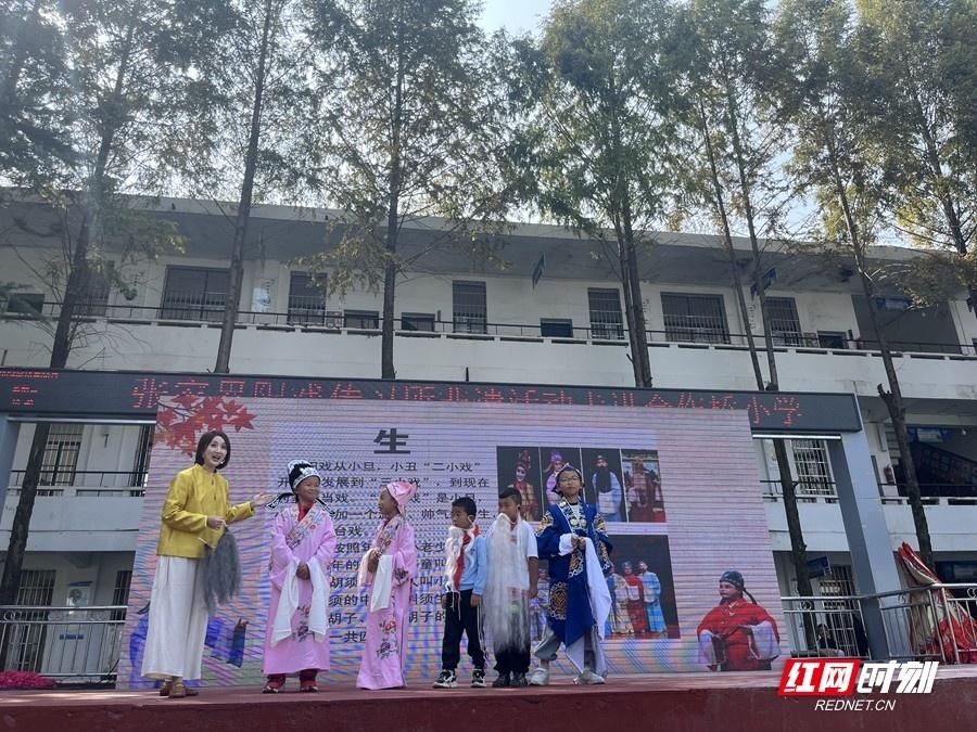 非遗进校园，张家界阳戏让青少年感受传统文化魅力  第3张