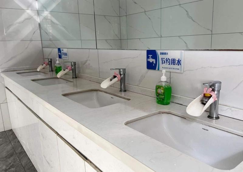 运城 132 座公厕全部配备洗手液，市民：这也太方便了吧  第2张