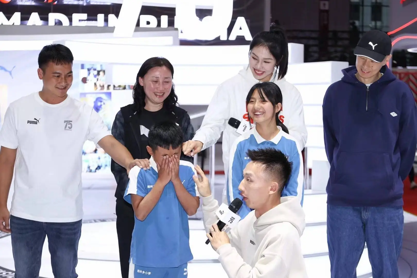 进博会惊现小学生，他们带来了什么？  第2张