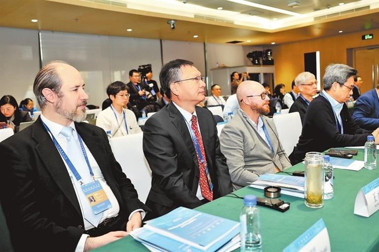 这些古老精致的文物竟然亮相首届世界古典学大会 第4张 这些古老精致的文物竟然亮相首届世界古典学大会 第4张