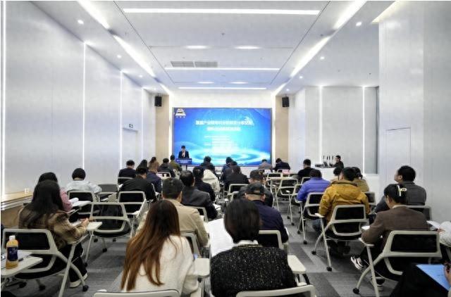 专利快速预审政策宣讲助力企业降低成本，你还在等什么？  第1张