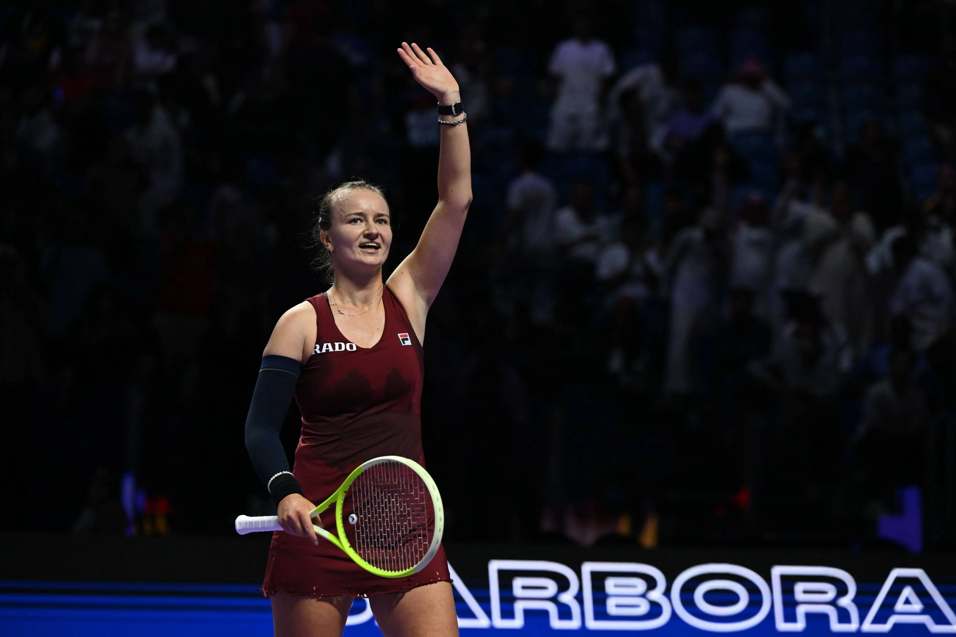 郑钦文冲击 WTA 年终总决赛冠军！以逸待劳能否创造历史？  第2张