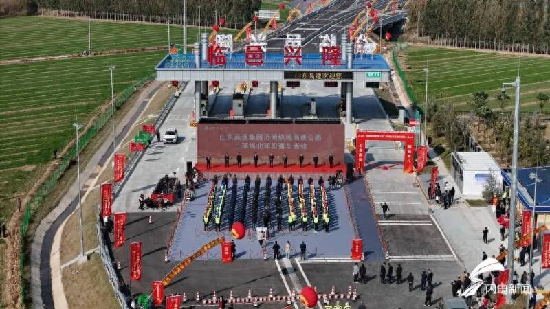 济南绕城高速公路二环线北环段通车，67.62 公里双向六车道，你体验了吗？  第1张