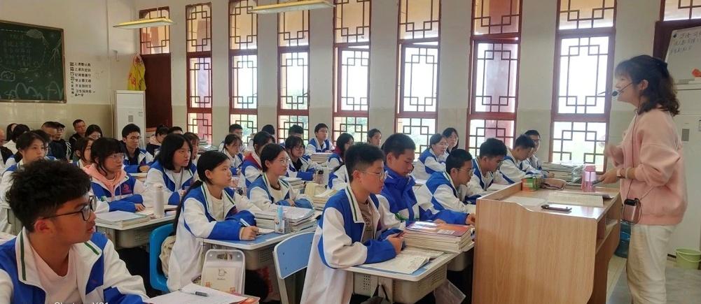 南高与龙中齐聚一堂，共同探索语文教学新路径  第2张