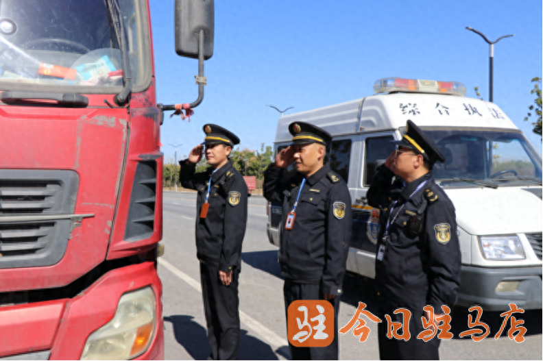 上蔡县交通运输综合行政执法大队温情执法，树立服务型行政执法新形象