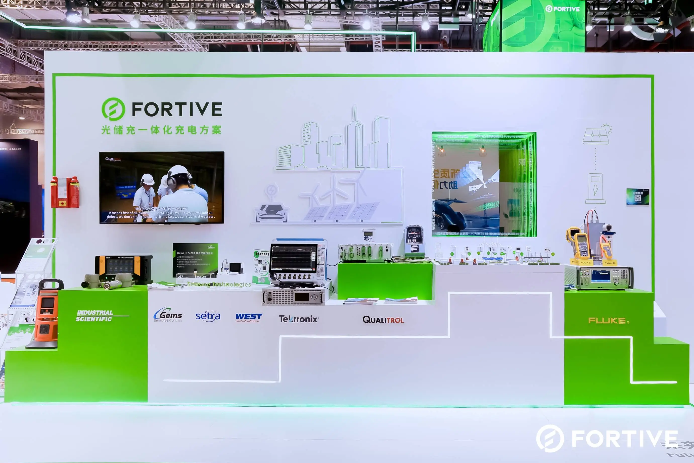 连续七年参展！福迪威进博会展示未来四大应用场景创新产品与解决方案
