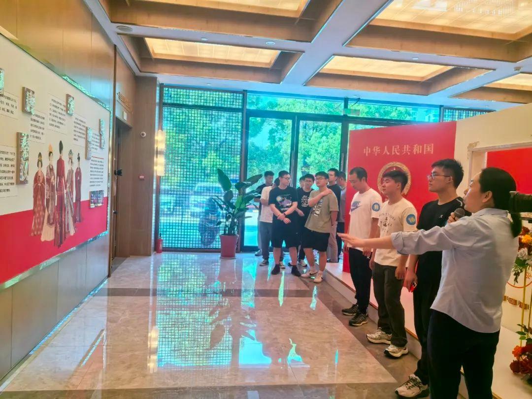 扬州市广陵区婚姻登记服务中心：干好爱的事业，为幸福添彩  第5张