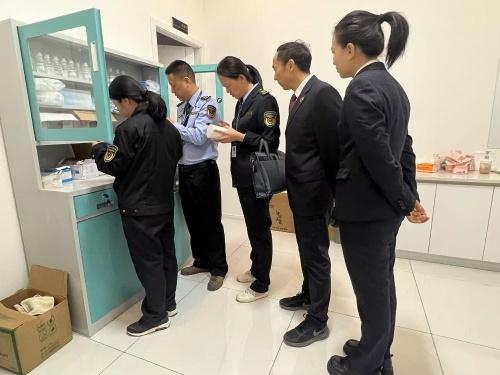 化妆品安全专项执法检查行动：保障用妆安全，维护消费者权益  第2张