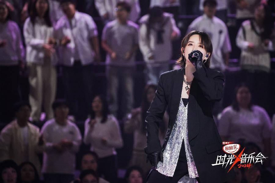 时光音乐会第四季：乘风姐姐与时光家族的舞台重聚，你期待吗？  第2张