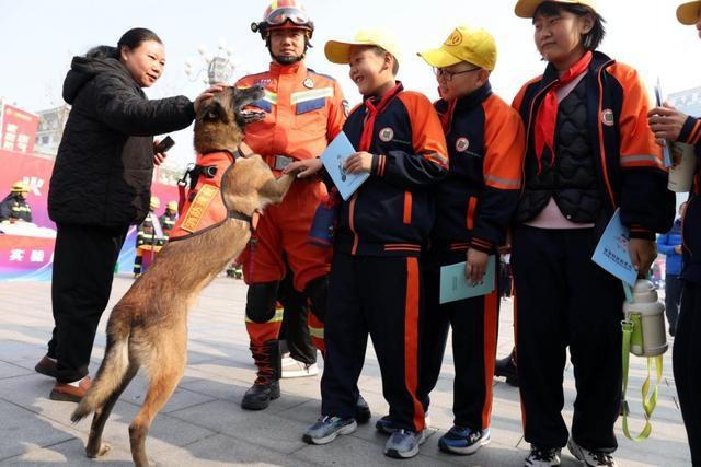 第 33 个全国消防日临近，山西消防宣传月活动启动，九大互动演示区等你来体验  第3张
