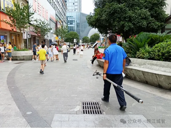 2024 年碧江区城管局开展不文明养犬专项整治行动，你还在不文明养犬吗？  第3张