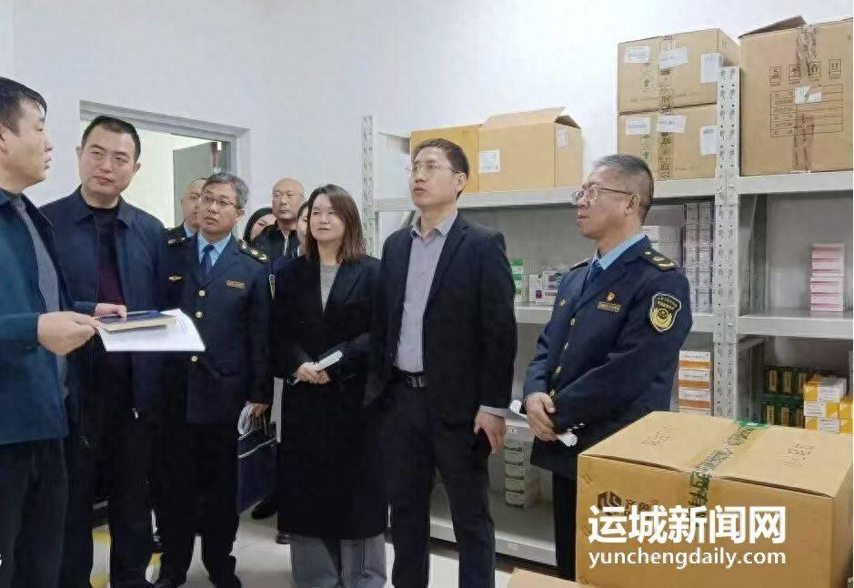河津市市场监管局深入医疗机构和药品零售企业，强化药品耗材质量和价格监管  第1张