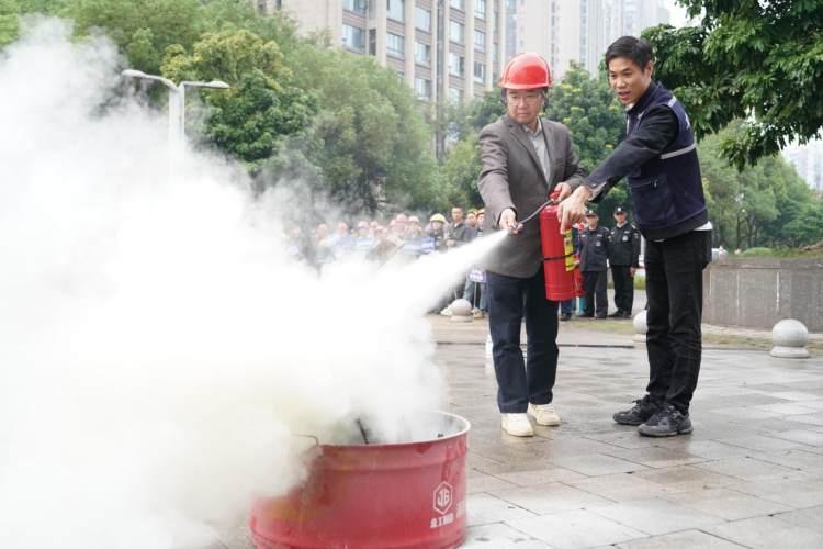 第 33 个全国消防日，江北区这场消防演练太震撼了  第2张