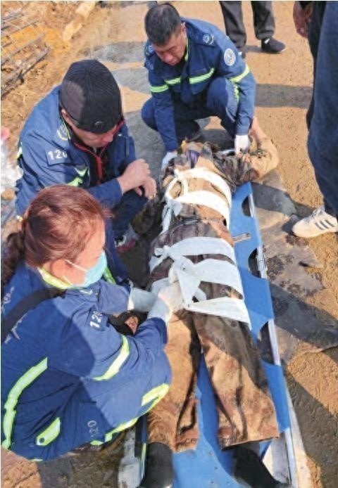 高空坠物惊魂！沈阳急救中心火速救援，掌握急救知识刻不容缓  第1张