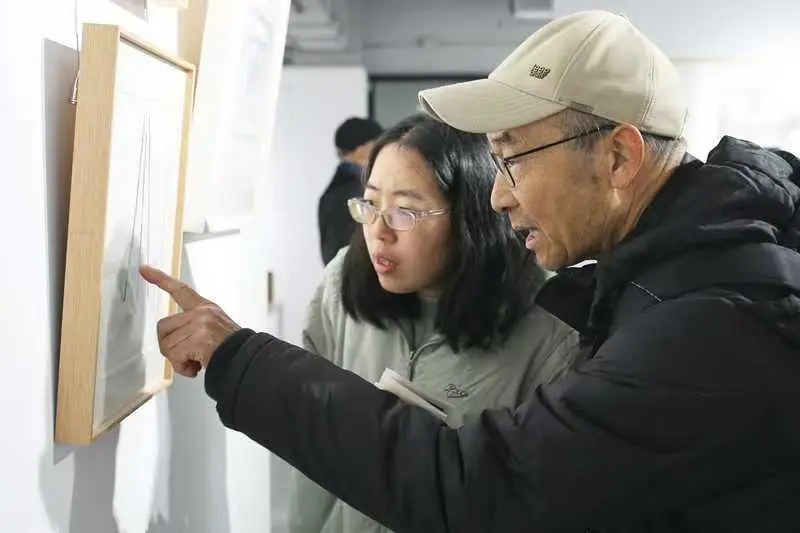 揭秘上海版画沙龙：16位艺术家50件作品，展现海派版画的独特魅力  第1张