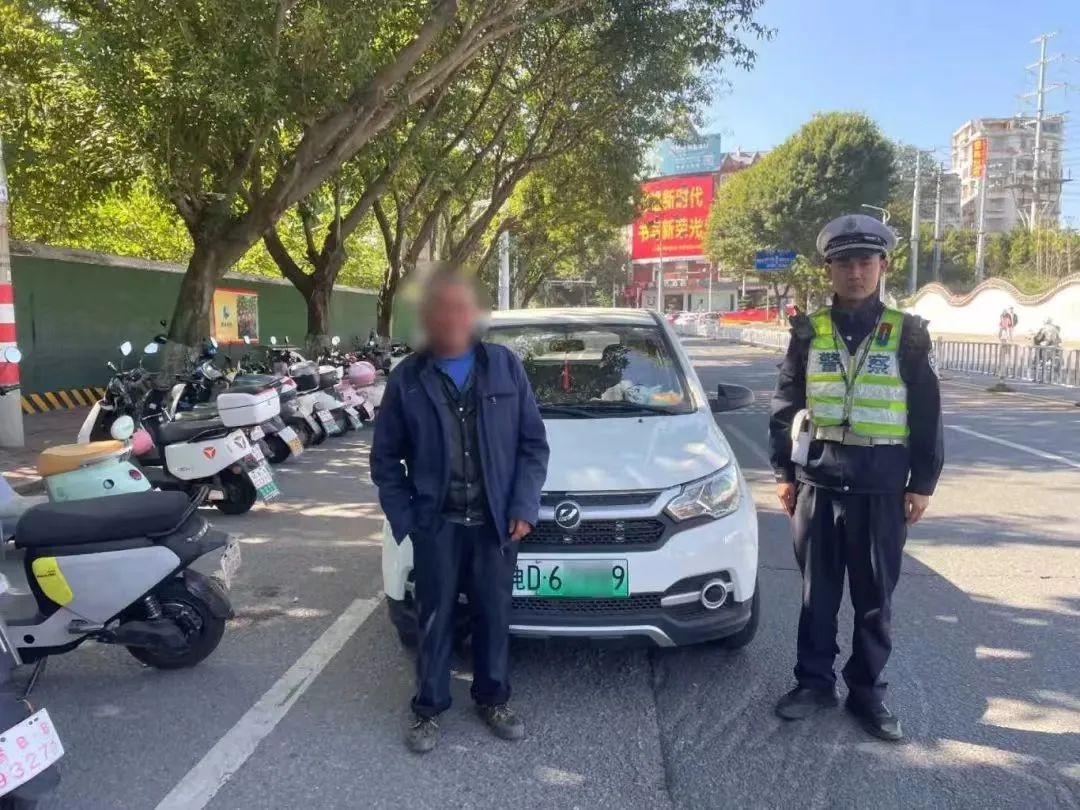 老头乐禁令下，数万老年人的出行困境：他们的未来在哪里？  第5张