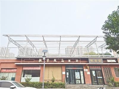 汝河小区私自搭建，是违法还是另有隐情？  第1张
