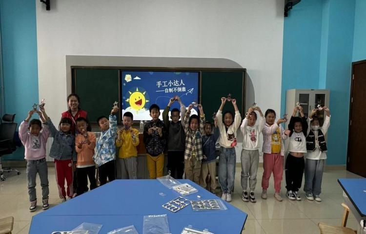 淄博市科技馆‘十一’嘉年华，7 天吸引超 1.1 万人参观，你还不来？  第4张