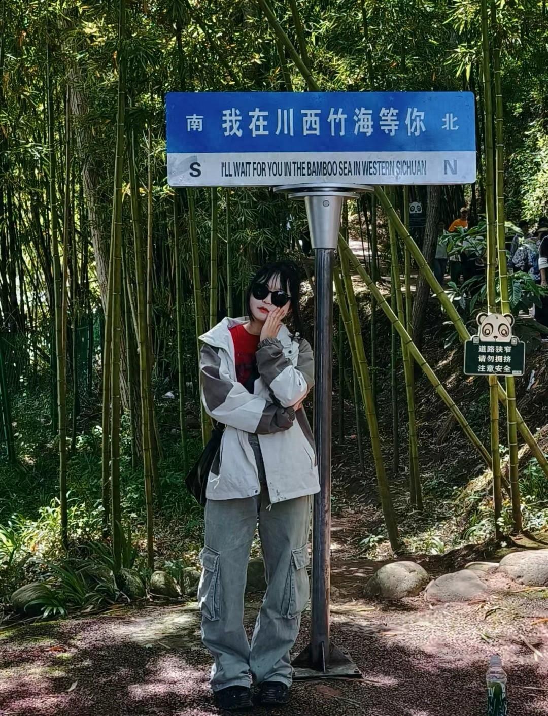 国庆假期兼职陪爬爆火，订单已排到 11 月！你还在等什么？  第1张