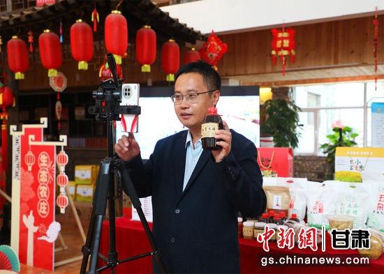 国庆期间甘肃环县接待游客 36.9 万人次，你去了吗？  第3张