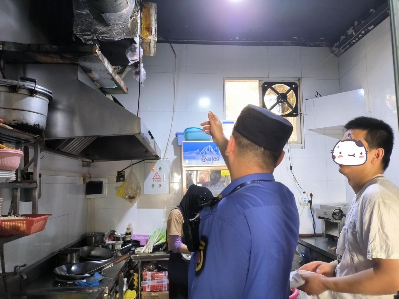 油烟专项整治行动！杭州翠苑街道这样守护城市环境和居民健康  第4张