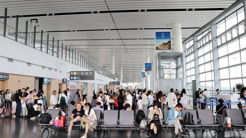 国庆假期济宁大安机场旅客吞吐量超 3 万人次，你贡献了多少？  第2张