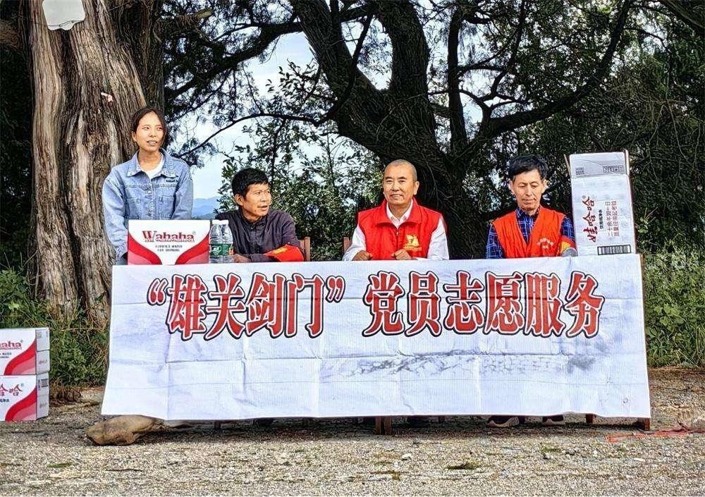 国庆黄金周，这个小镇接待游客 1 万余人次，旅游综合收入近 100 万元  第2张