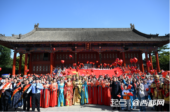 盛世华章·国韵华清：国庆假期华清宫接待游客超 28 万人次  第3张