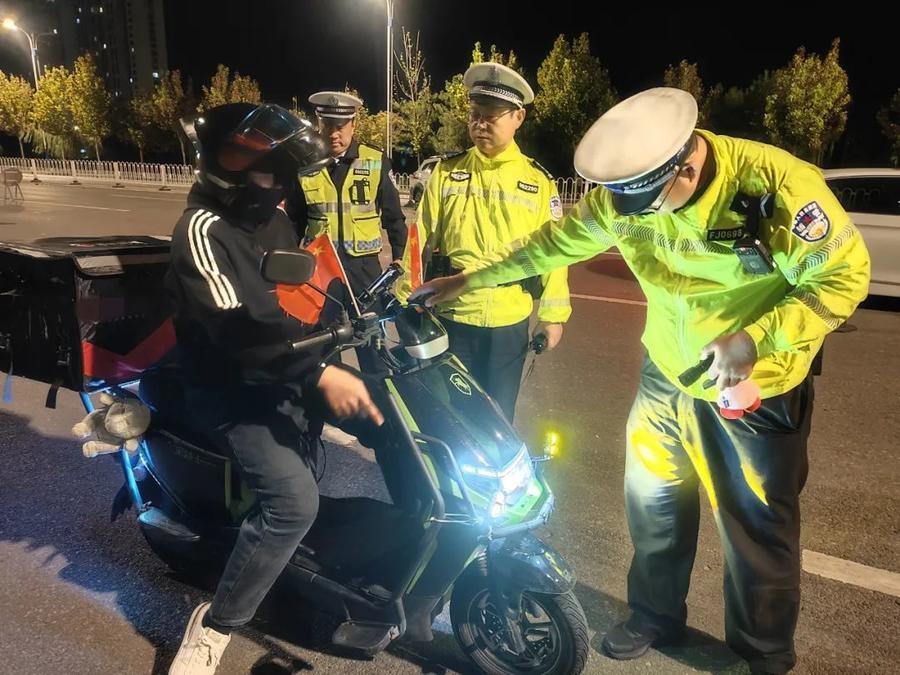 国庆假期滨州交通形势平稳畅通，交警部门如何做到的？  第16张
