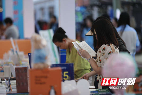10 万余册好书齐聚橘子洲，阅读市集等你来  第2张