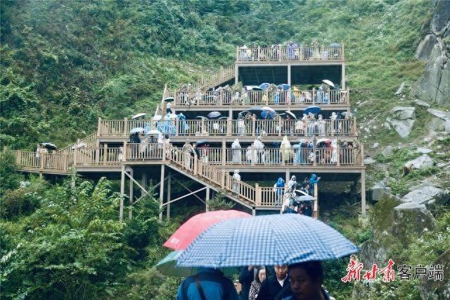 国庆假期陇南旅游火爆，接待游客 262.54 万人次，你贡献了多少？  第1张