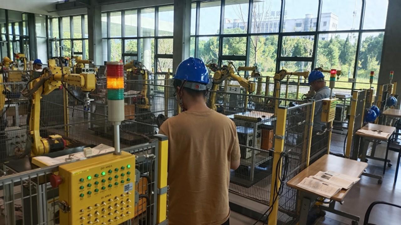 上海电气：中国装备制造业巨头，如何引领全球工业高质量发展？  第1张