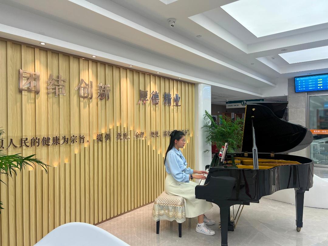瓯海这家社区卫生服务中心大变样！开放式挂号缴费窗口，让医患沟通零距离  第3张