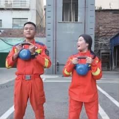 消防员的一天：从清晨训练到紧急出警，他们如何守护城市安全？  第2张