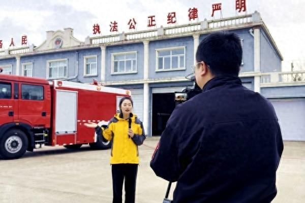 记者节走进全国消防日：共青农场火焰蓝的独特体验之旅