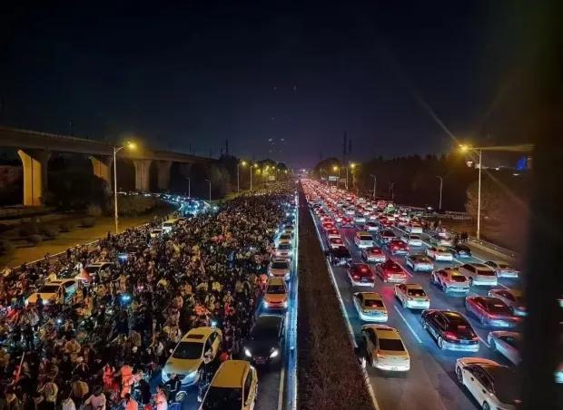 突发！郑开大道郑州段非机动车道禁行，竟是因为……  第4张
