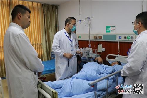 30 余位萍乡籍医疗专家返乡义诊，为患者提供专业诊疗建议  第2张