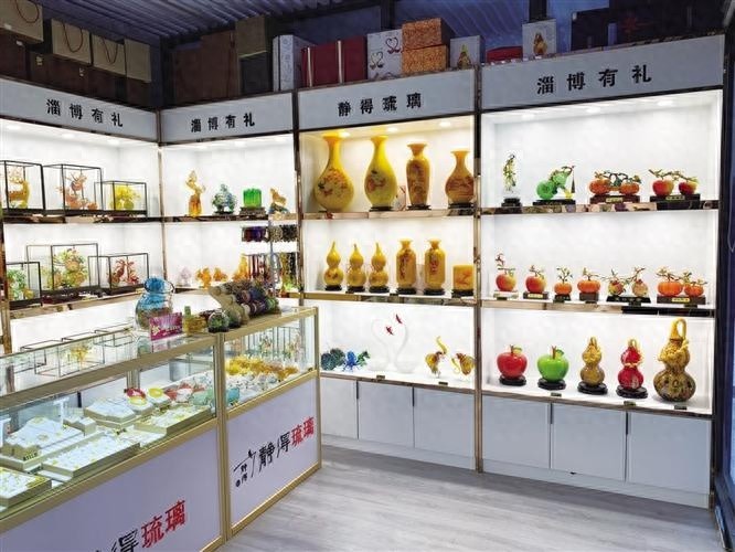 淄博火车站文创店惊艳亮相，12个品类100余款文创产品等你来探秘  第1张