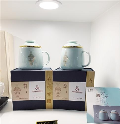 淄博火车站文创店惊艳亮相，12个品类100余款文创产品等你来探秘  第2张