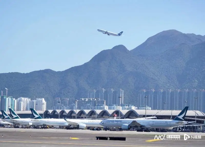 香港机场三跑道系统启用，国泰航空如何利用科技提升调度效率？  第1张
