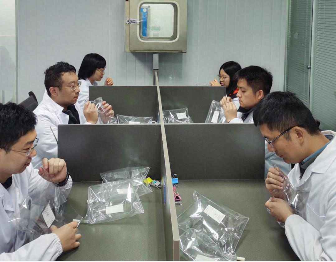 揭秘江西南昌的‘超级鼻子’：嗅辨员如何用鼻子追踪污染，守护蓝天白云