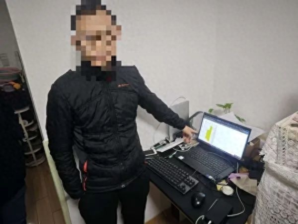 上海警方雷霆出击，揭秘网球场抢票黑幕，公平体育资源不容侵犯
