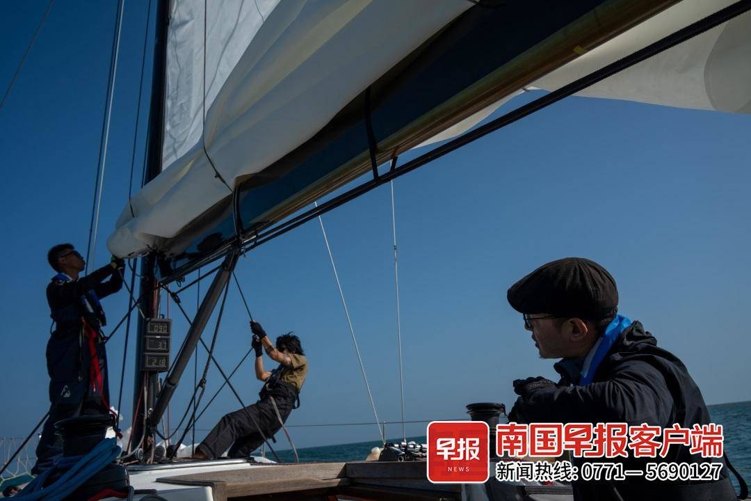 鲸鱼马戏团乐队：从北京到涠洲岛，只为追寻布氏鲸的歌声，揭秘大海的乐章  第3张