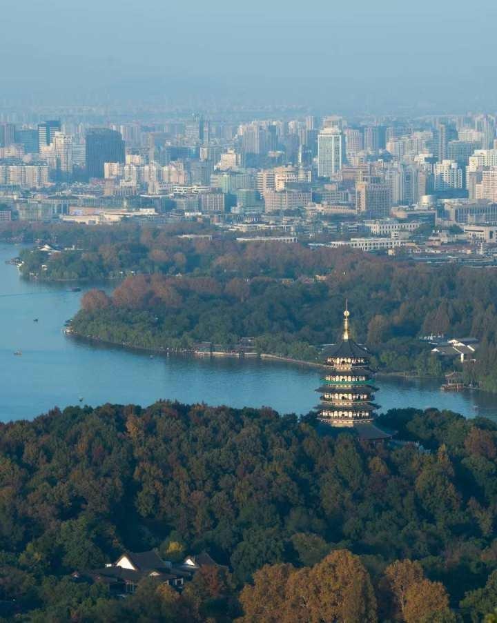 杭州初冬美景如画，晴朗天气却稍纵即逝，新一轮阴雨即将来袭  第2张