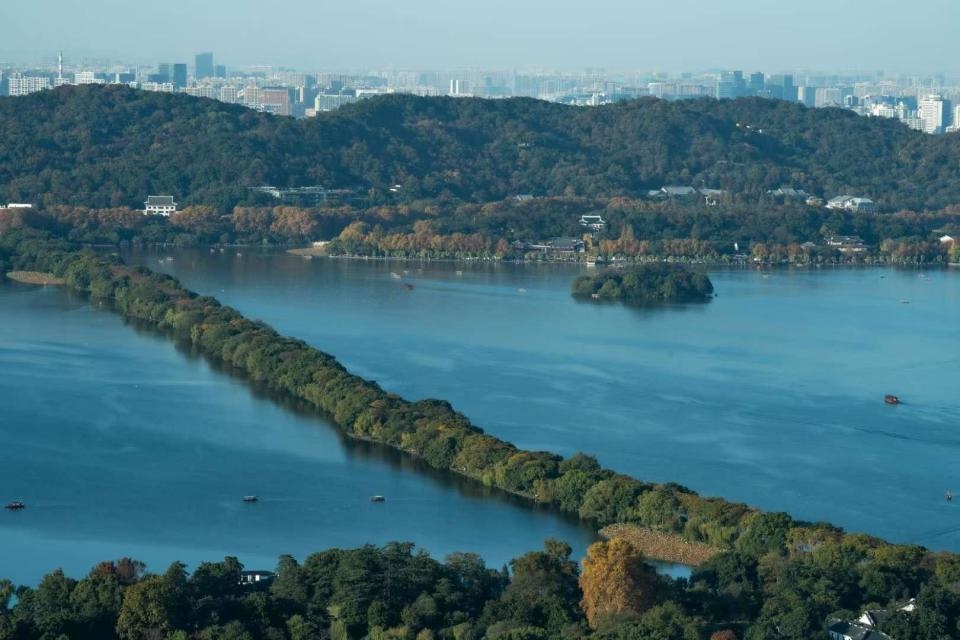 杭州初冬美景如画，晴朗天气却稍纵即逝，新一轮阴雨即将来袭  第3张